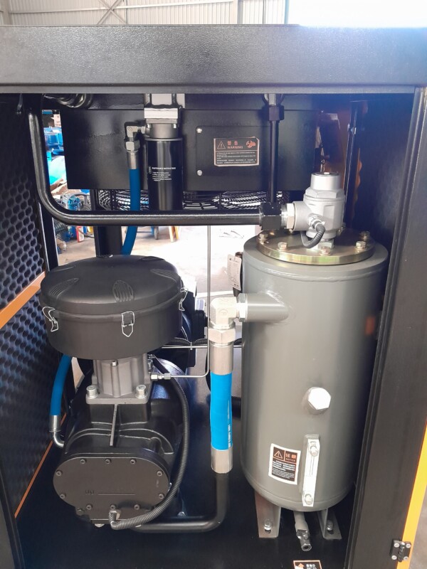 Mat Ben May Nen Khi Truc Vit Pegasus 30hp