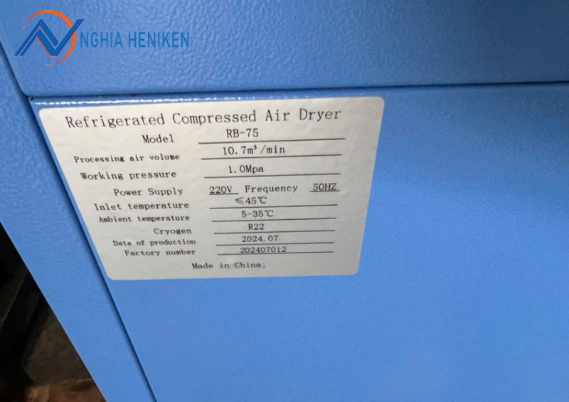 Thông số máy sấy khí Xinyue RB75